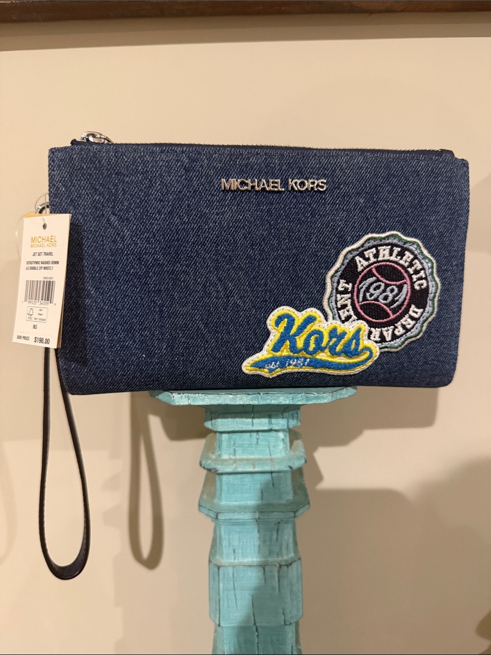 MICHAEL KORS JET SET TRAVEL WASHED DENIM TECH WALLET WRISTLET W PATCHES TAGS